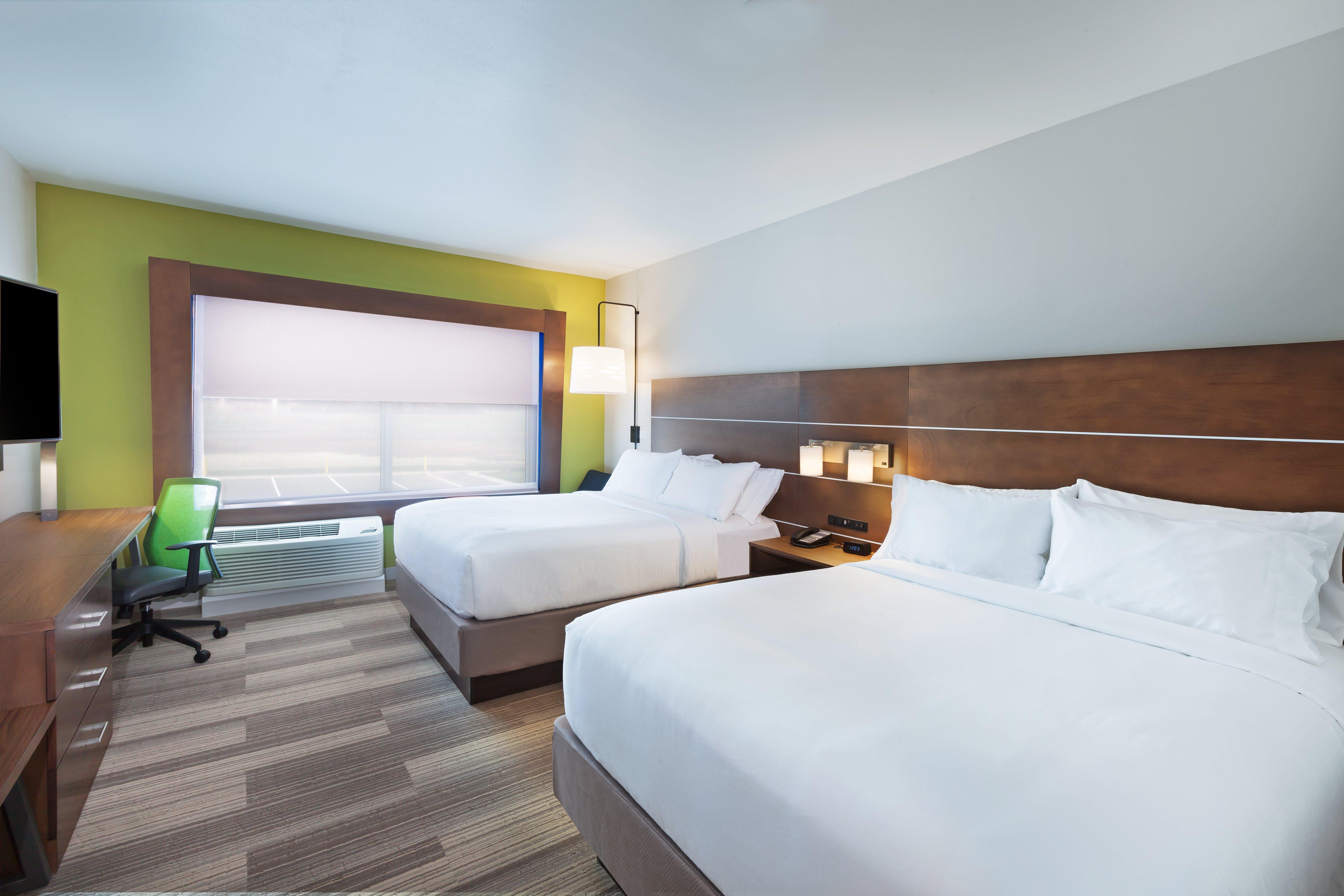 Holiday Inn Express And Suites Chanute By Ihg Bagian luar foto