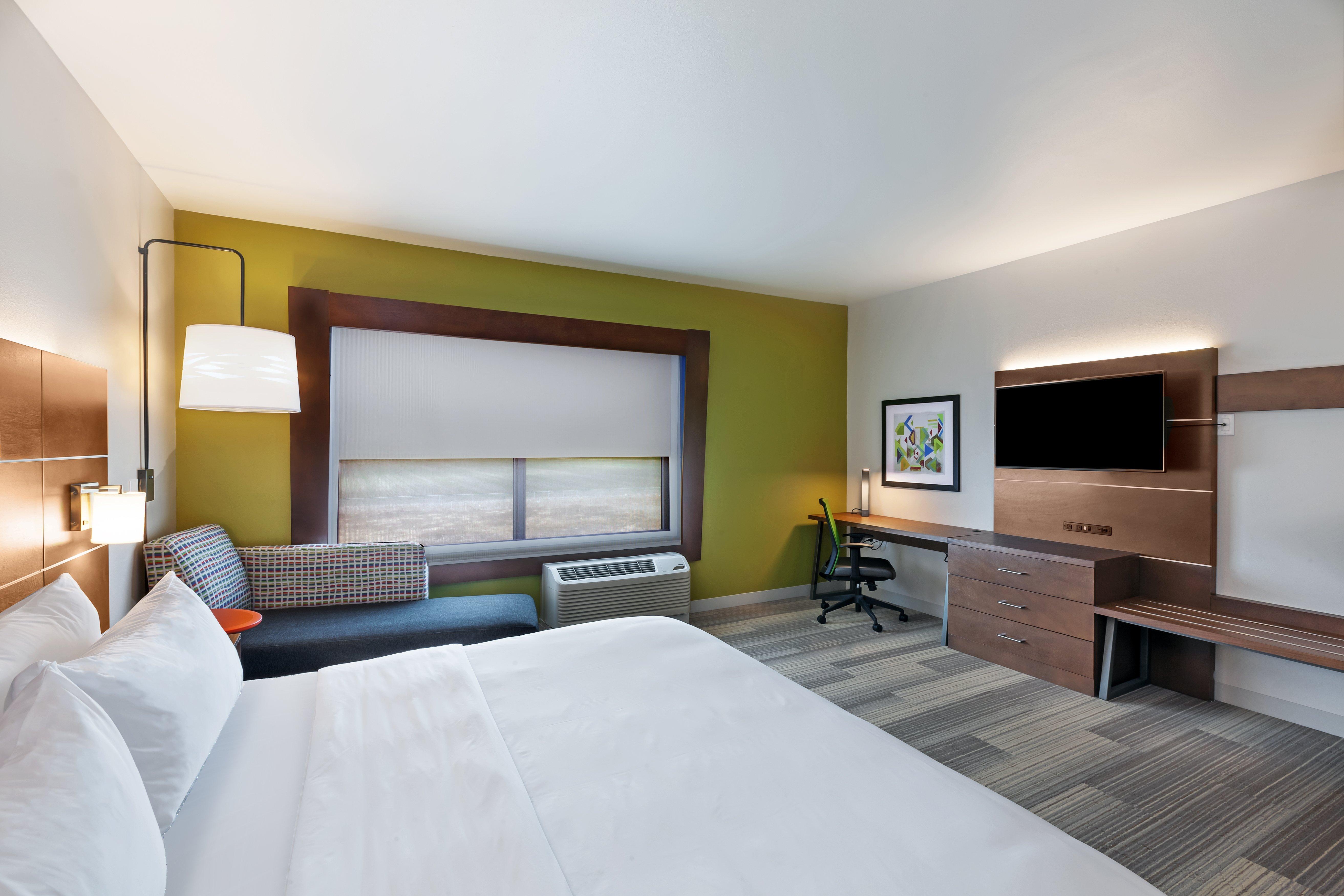 Holiday Inn Express And Suites Chanute By Ihg Bagian luar foto
