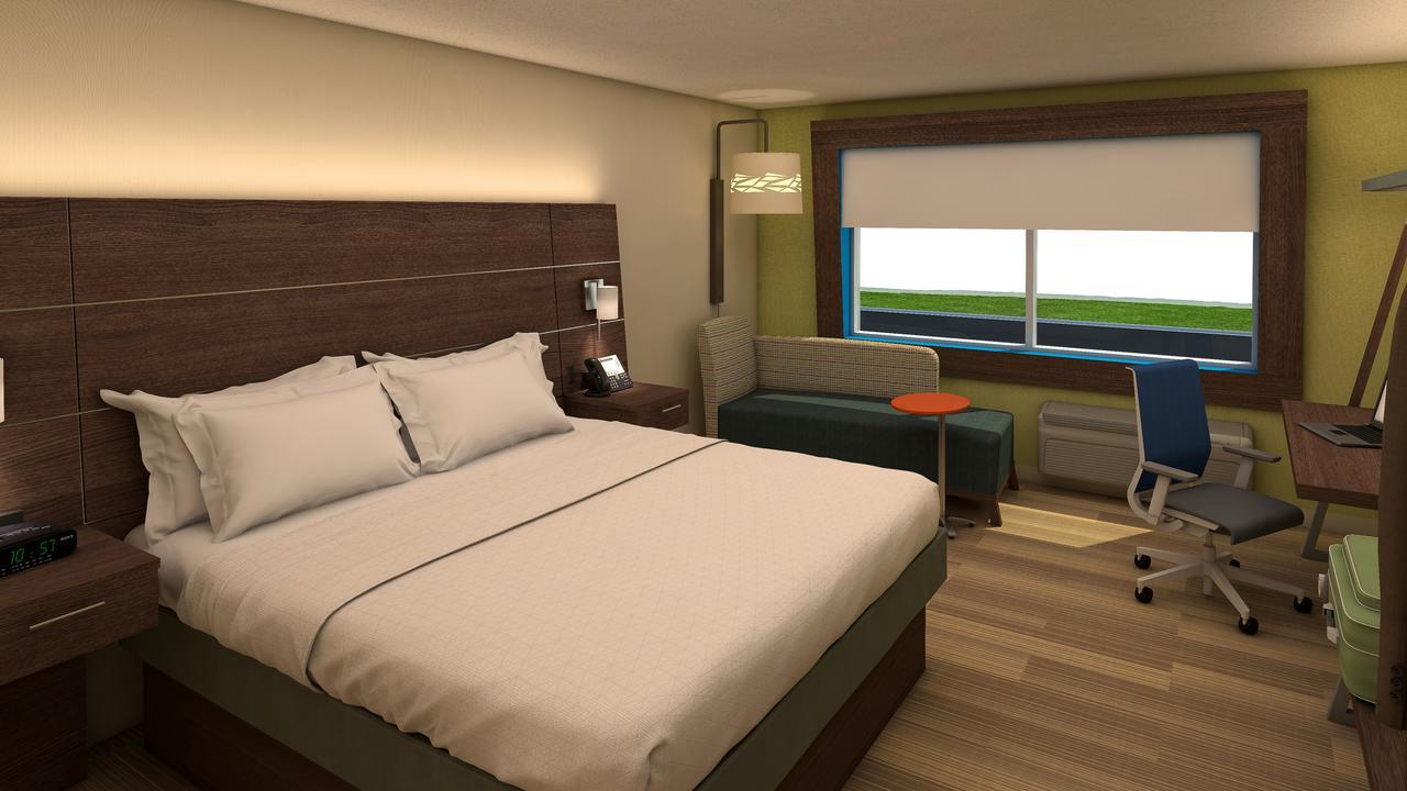 Holiday Inn Express And Suites Chanute By Ihg Bagian luar foto